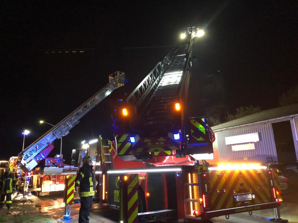 2316 20210411 feuhalle 05